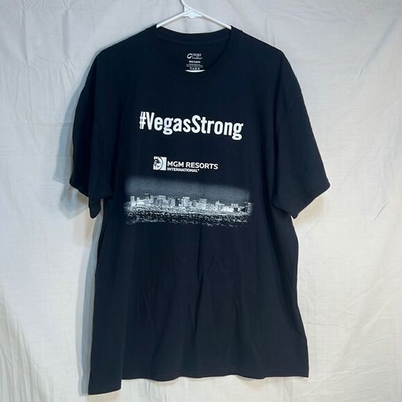 MGM Vegas Strong shirt‎ - Picture 1 of 4